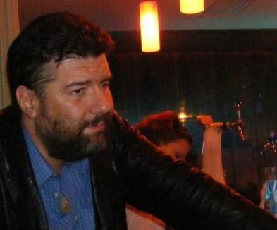 Afaceristul Răzvan Andronache, arestat pentru că a transmis informaţii unui urmărit general